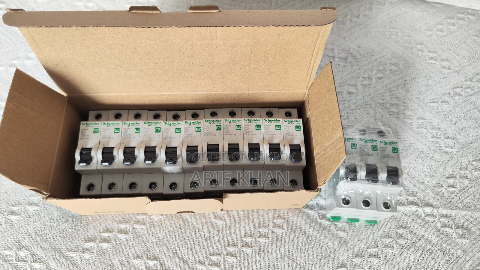 Schneider Electric Easy9 MCB 1p C 6000a 230v, (16a, 25a, 32a)