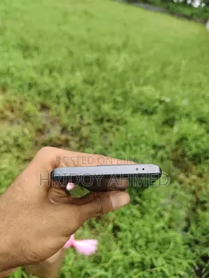 iQOO 256 GB Blue