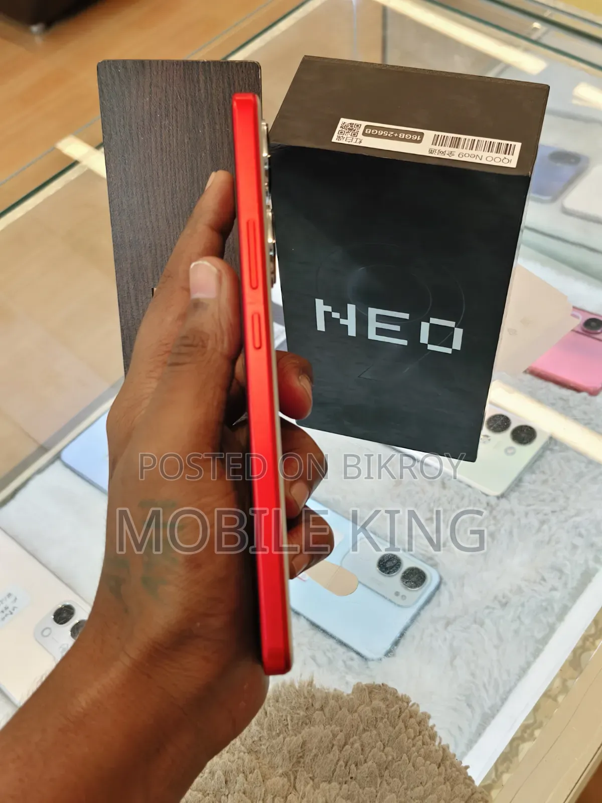 iQOO 256 GB Red