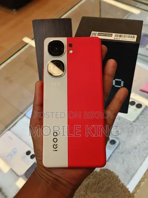 iQOO 256 GB Red
