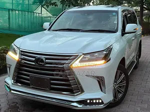 Lexus LX 570 AWD 2019 Off White