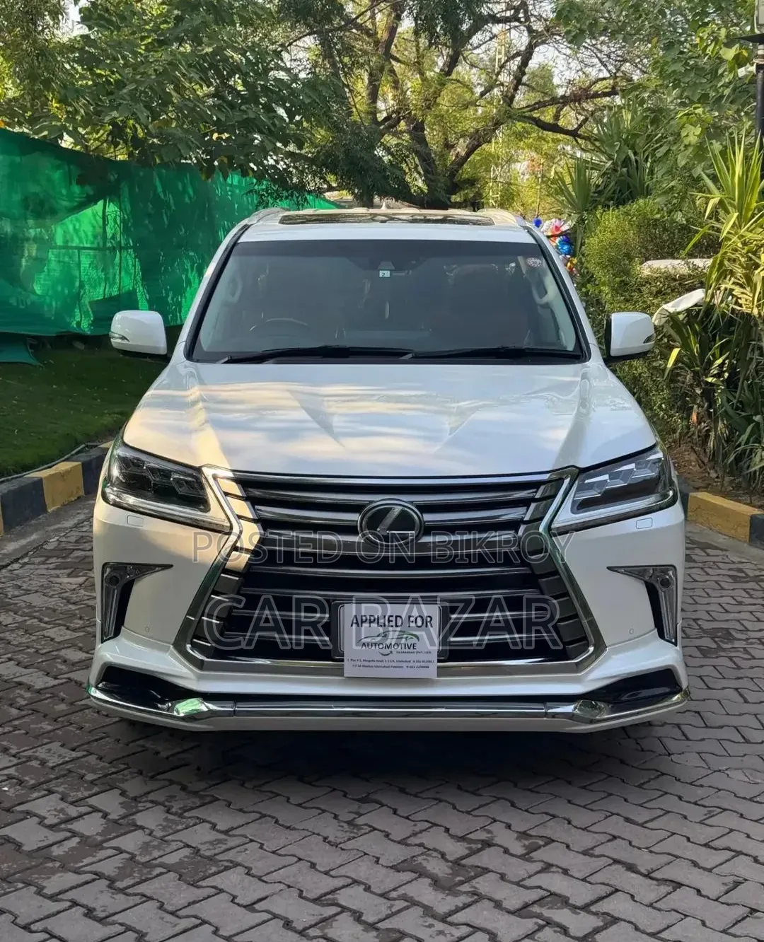Lexus LX 570 AWD 2019 Off White
