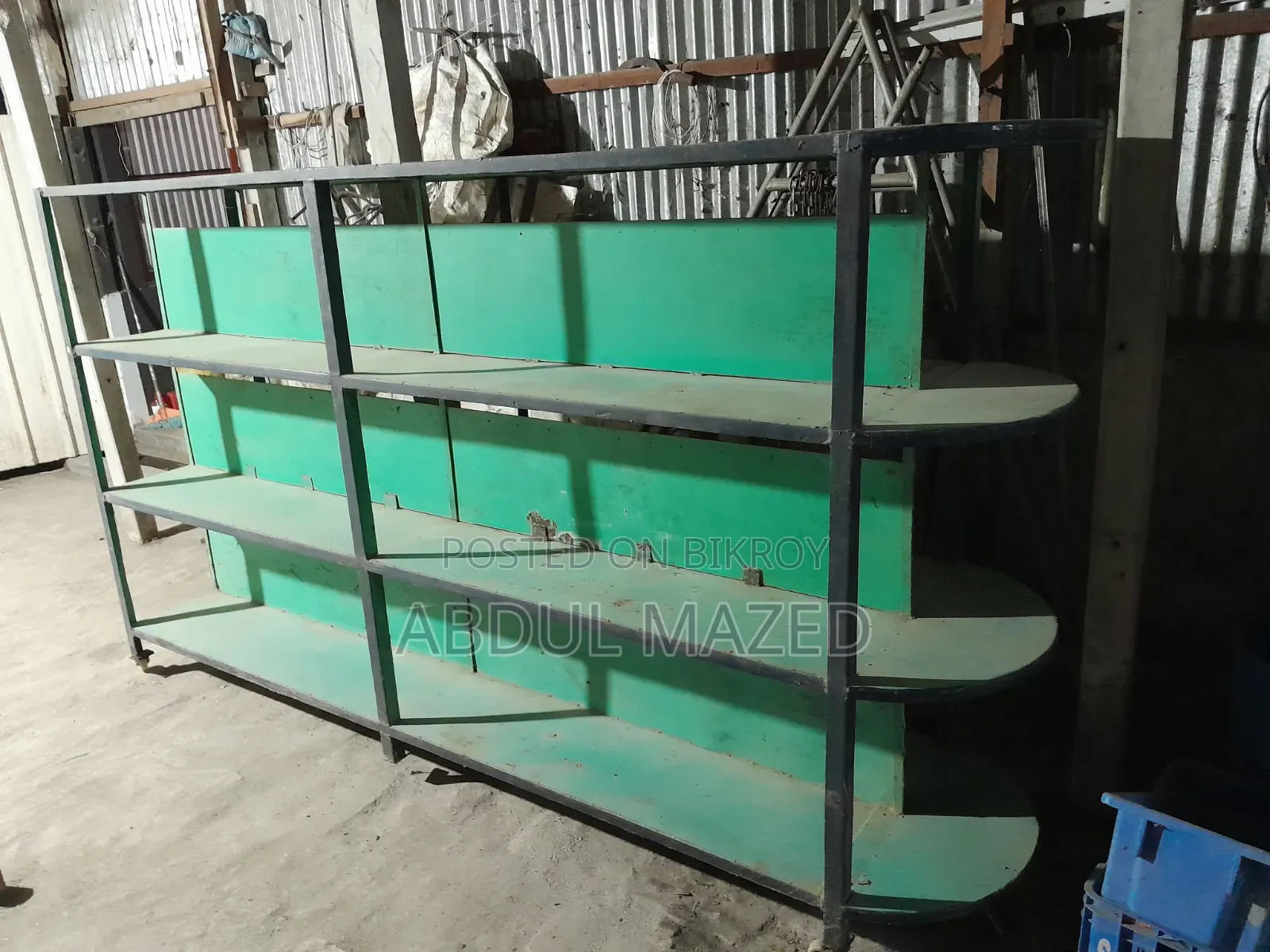 Supershop Shelves