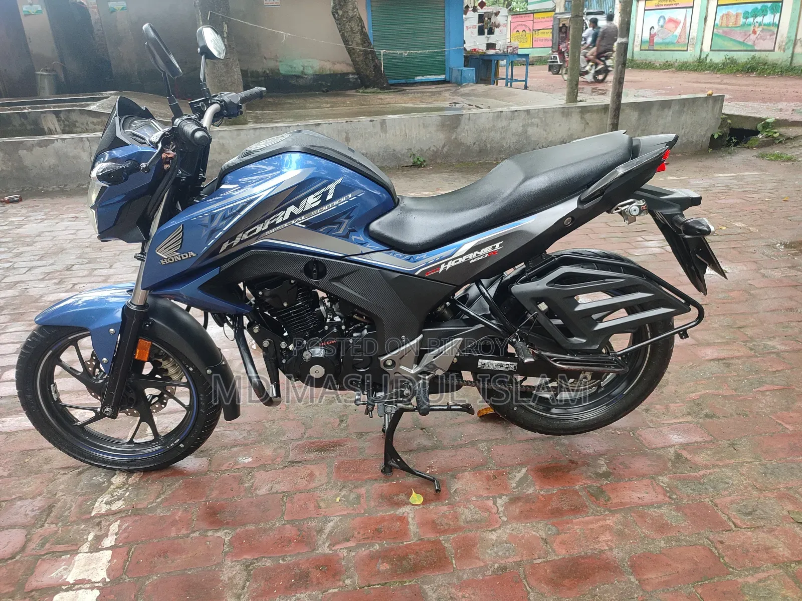 Honda Hornet 2022 Blue