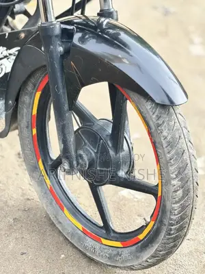 Bajaj Discover 100 2018 Black