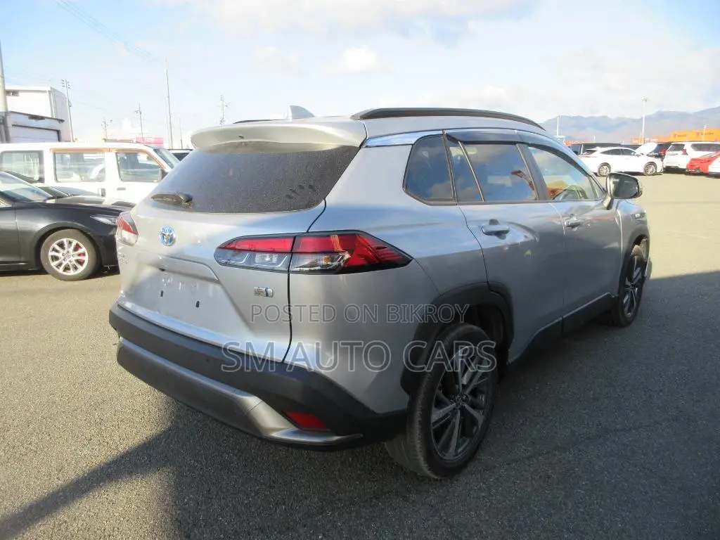 Toyota Corolla Cross 1.8 Hybrid FWD 2022 Silver