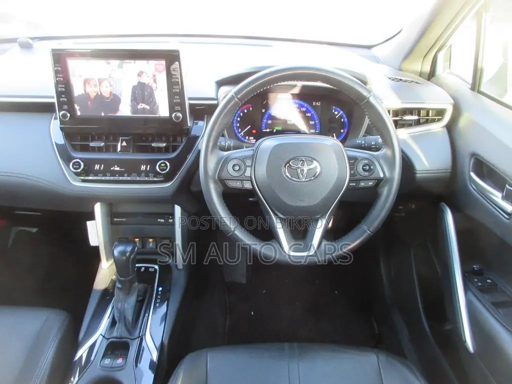 Toyota Corolla Cross 1.8 Hybrid FWD 2022 Silver