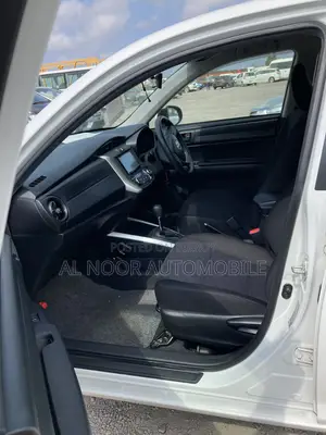 Toyota Corolla Fielder 2021 Pearl