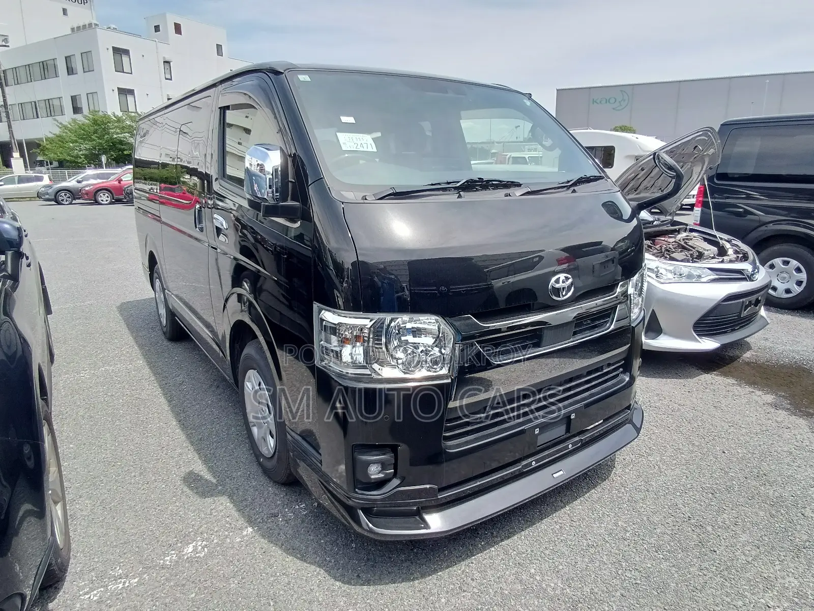 Toyota HiAce 2023 Black