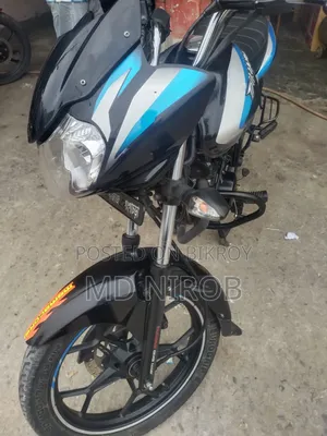 New Bajaj Discover 125 2023 Blue