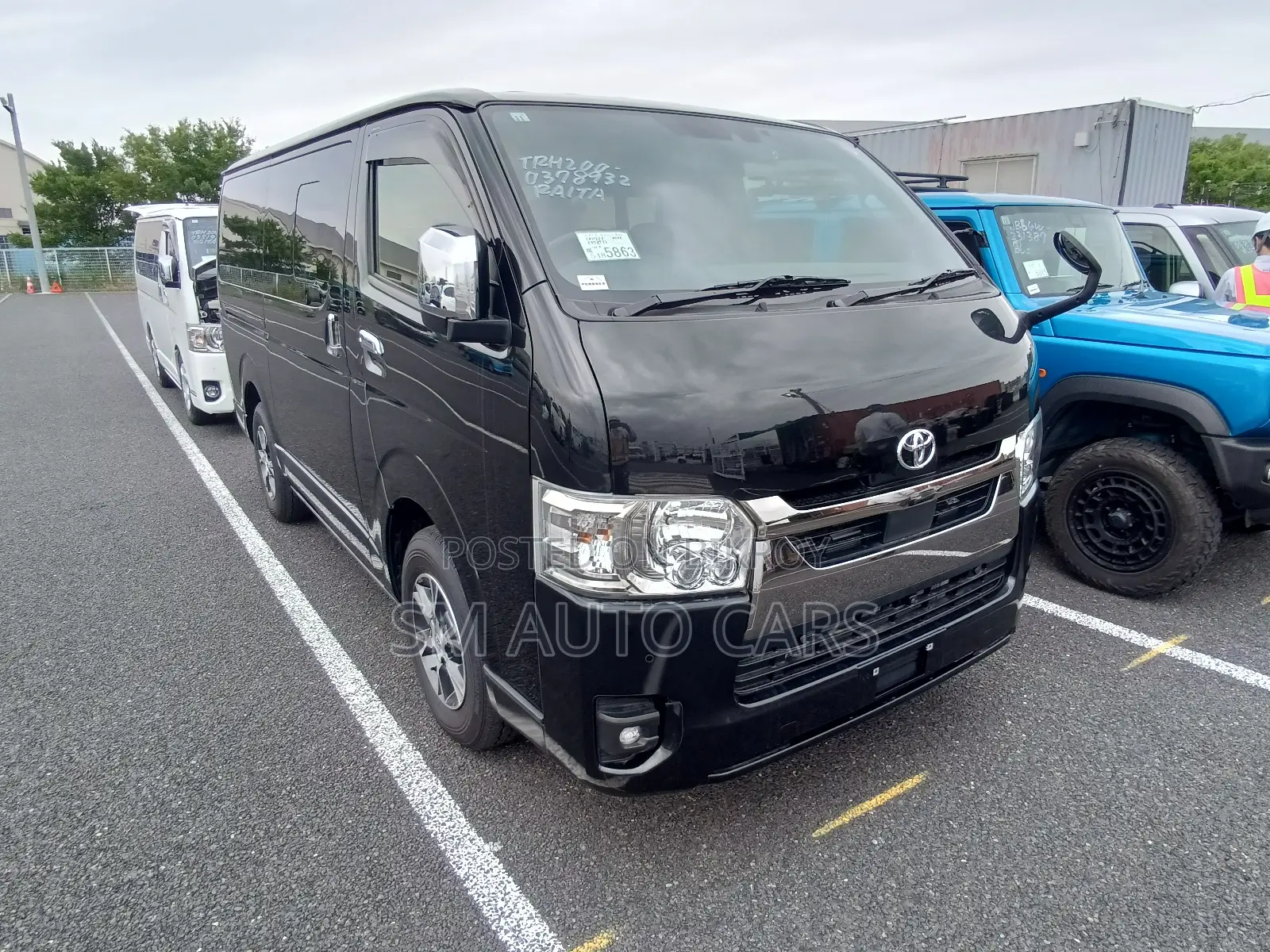Toyota HiAce 2023 Black