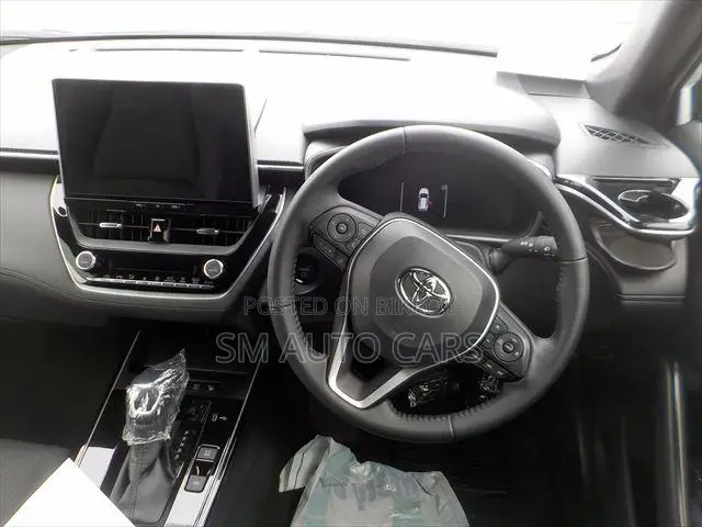 Toyota Corolla Cross 2025 Pearl