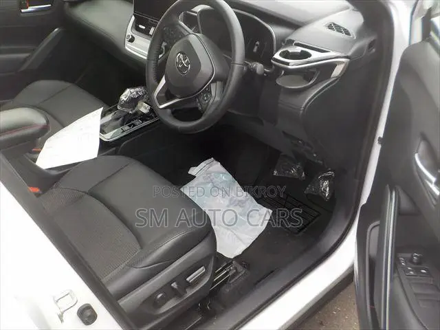 Toyota Corolla Cross 2025 Pearl