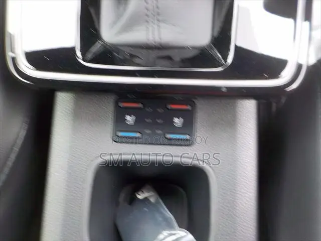 Toyota Corolla Cross 2025 Pearl