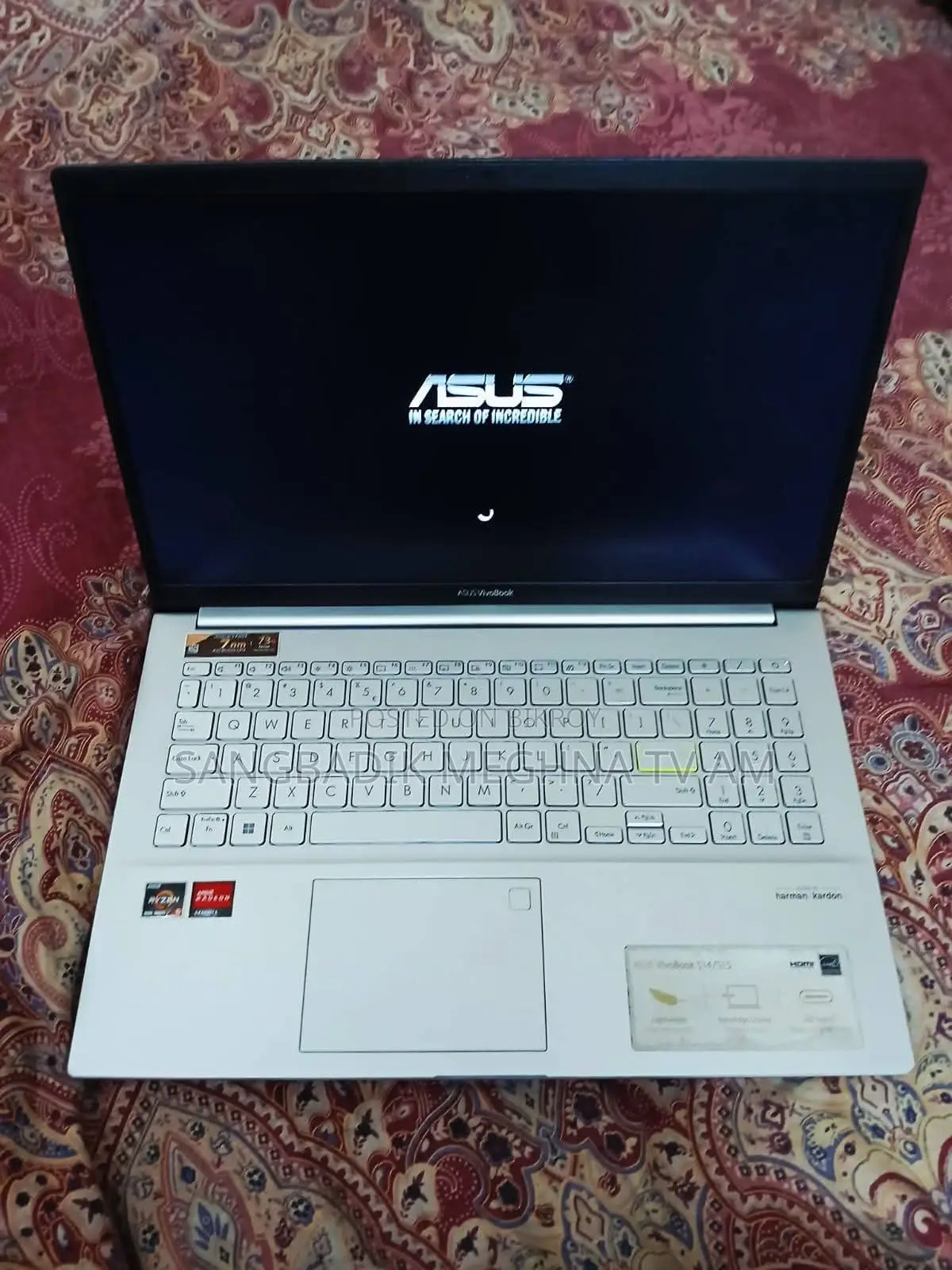 Laptop ASUS 3GB Intel SSD 256GB