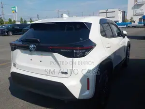 Toyota Yaris Cross 1.5 Hybrid FWD 2021 Pearl