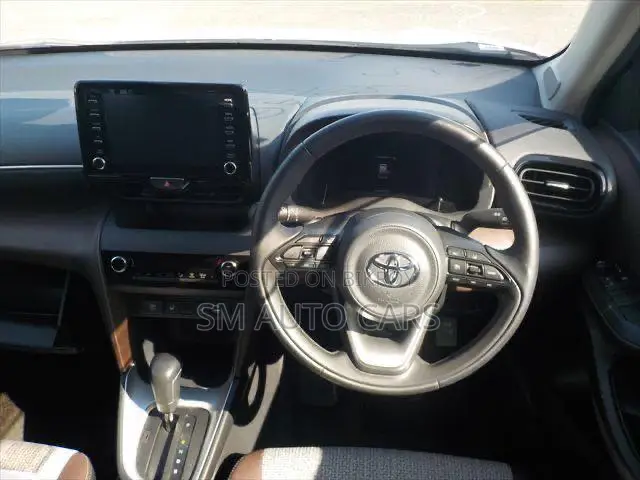 Toyota Yaris Cross 1.5 Hybrid FWD 2021 Pearl