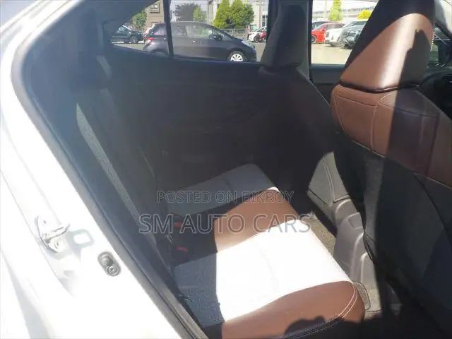 Toyota Yaris Cross 1.5 Hybrid FWD 2021 Pearl