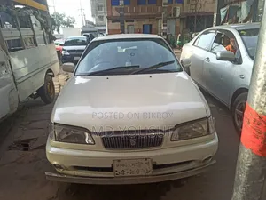 Toyota Sprinter 1999 Gold