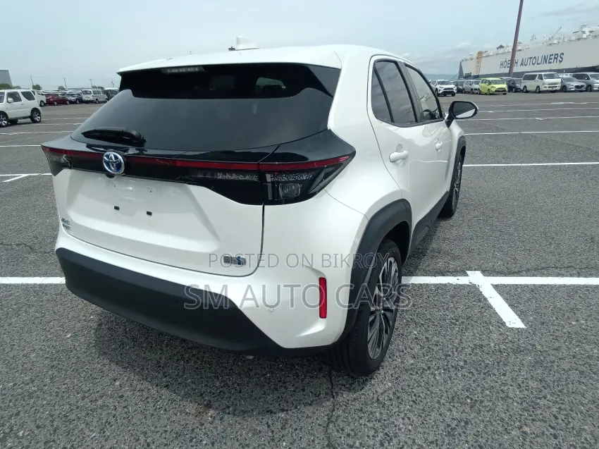Toyota Yaris Cross 1.5 Hybrid FWD 2021 Pearl