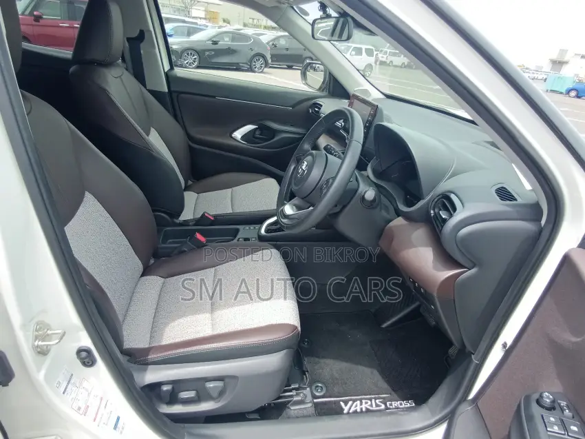Toyota Yaris Cross 1.5 Hybrid FWD 2021 Pearl