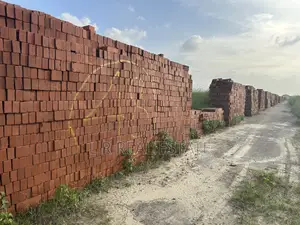 ব্লক-পি, ৫ কাঠা, সিরিয়াল-২৪০০, জরুরি বিক্রয়, বসুন্ধরা আর/এ