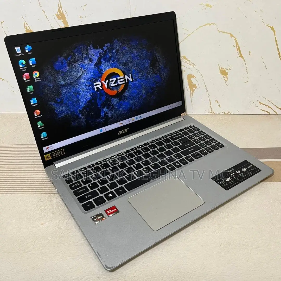 Laptop Acer 4GB Intel SSD 500GB