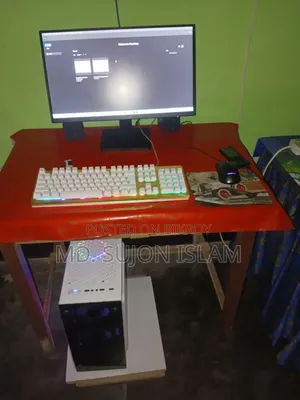 Desktop Computer 8GB AMD Ryzen 5 SSD 128GB