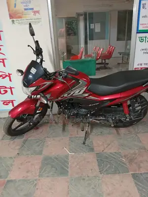 হোন্ডা ২০২৫ লাল