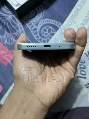 নতুন আইকিউওও ১২৮ জিবি গ্রিন