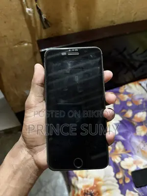 Apple iPhone 8 Plus 64 GB Black