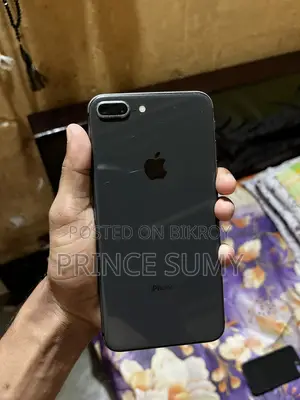 Apple iPhone 8 Plus 64 GB Black
