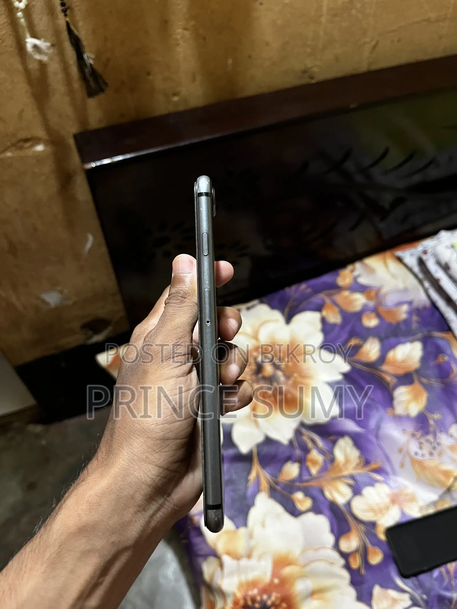 Apple iPhone 8 Plus 64 GB Black