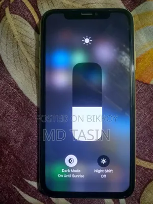 Apple iPhone XR 64 GB Yellow