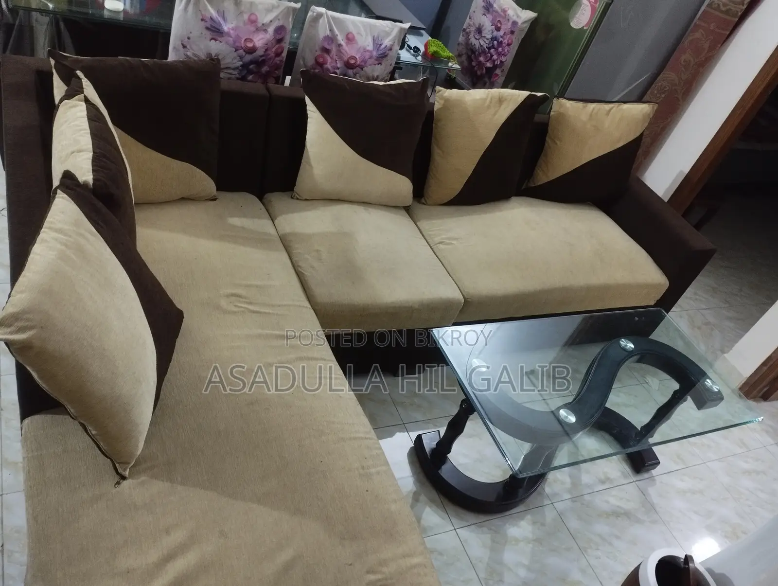 Tea Table With Sofa Set