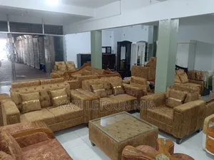 চিটাগাং সেগুন কাঠের ২-২-১: ৫ সিটের সোফা