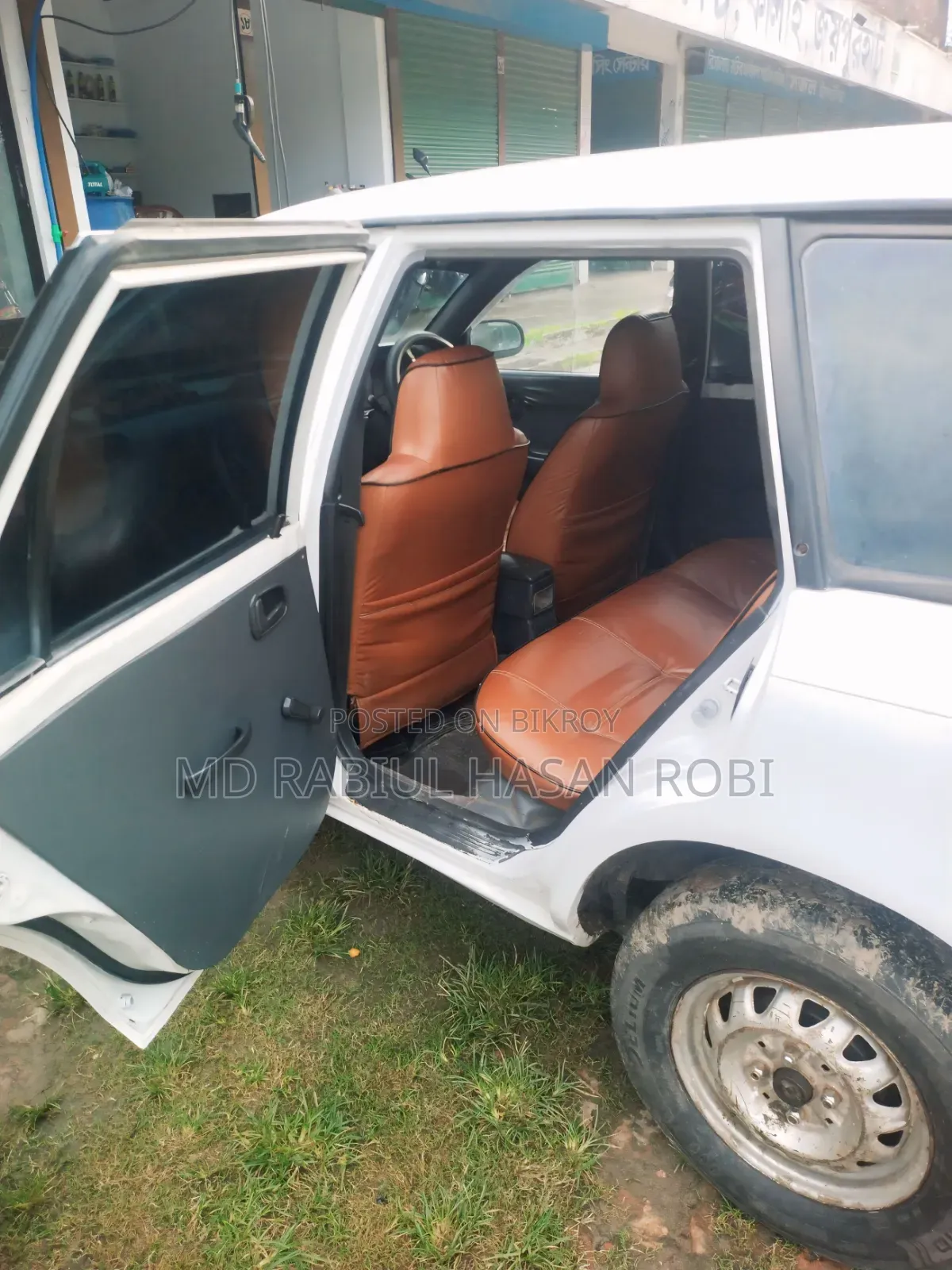 Toyota Corolla 2001 White