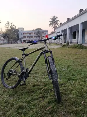 আসসালামু আলাইকুম ভেলোসি জুপিটার ৪.০ (২০২৩) মডেলটি বিক্রি করা হবে