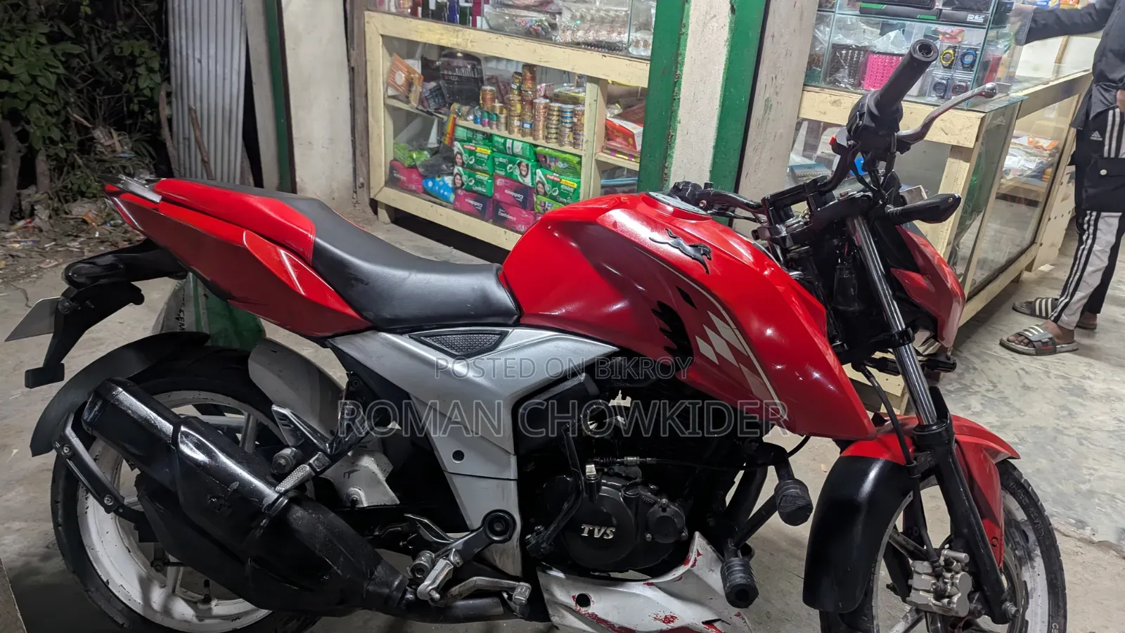 TVS Apache RTR 160 4V 2020 Red