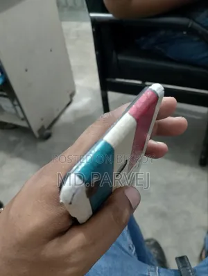 ভিভো ওয়াই৮৩ ৬৪ জিবি কালো
