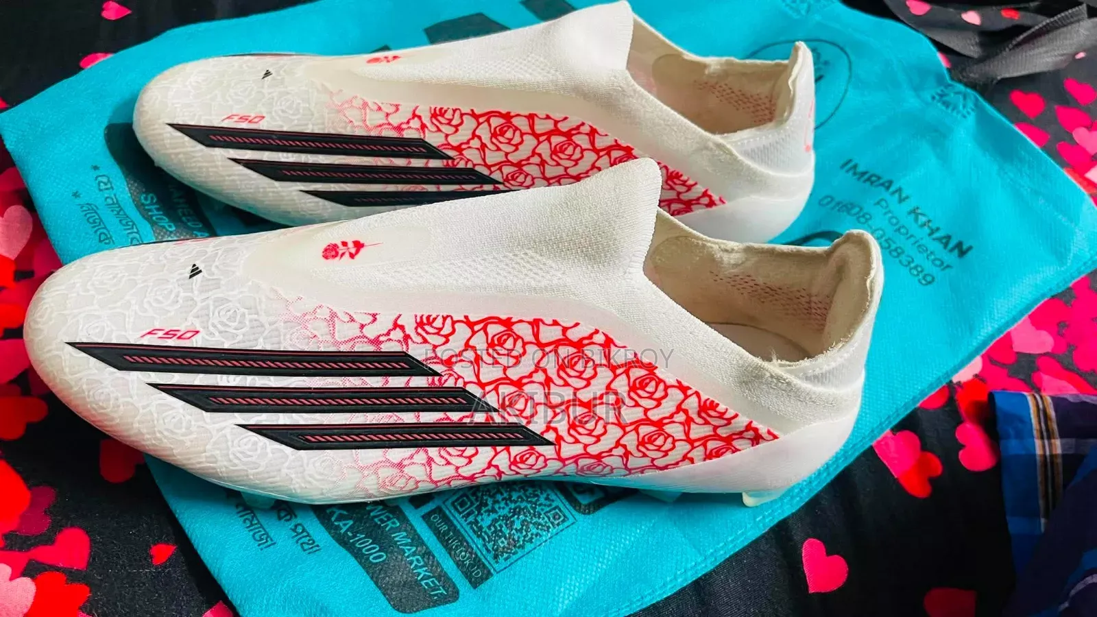 F50 Elite Laceless |