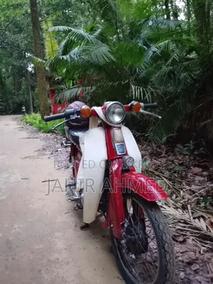 Honda 1990 Red