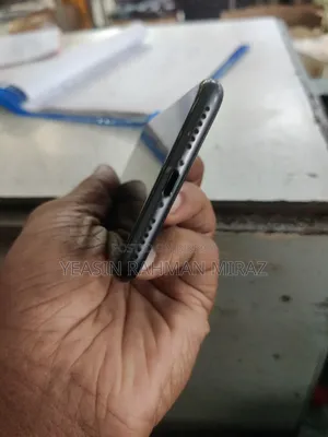 Apple iPhone 8 64 GB Black