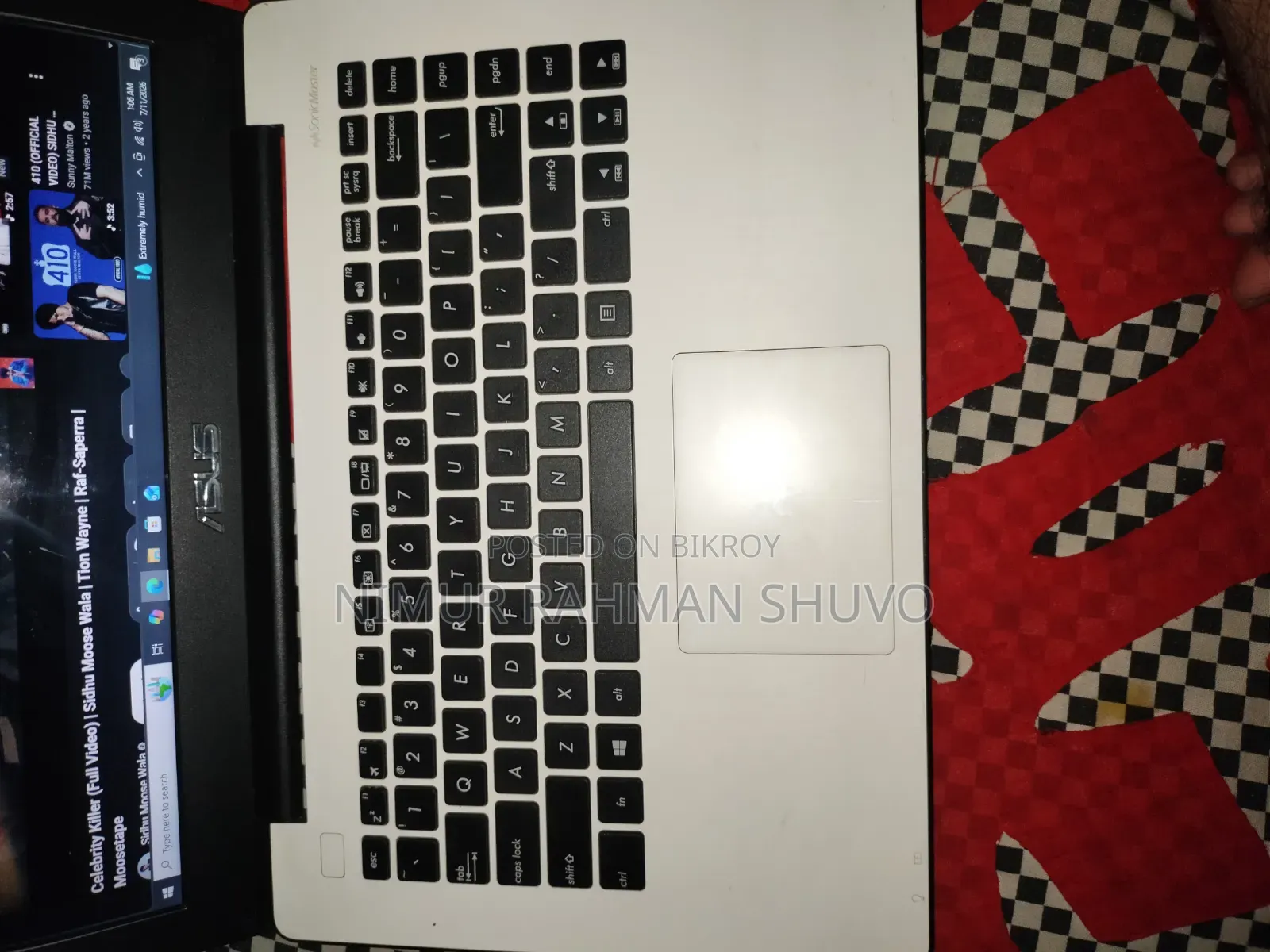 Laptop ASUS X553MA 4GB Intel Pentium HDD+SSD 128GB