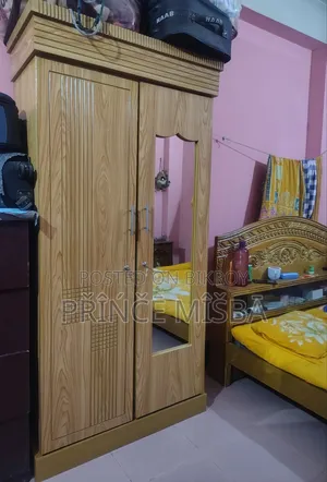 আলমারি মেলামাইন কাঠ