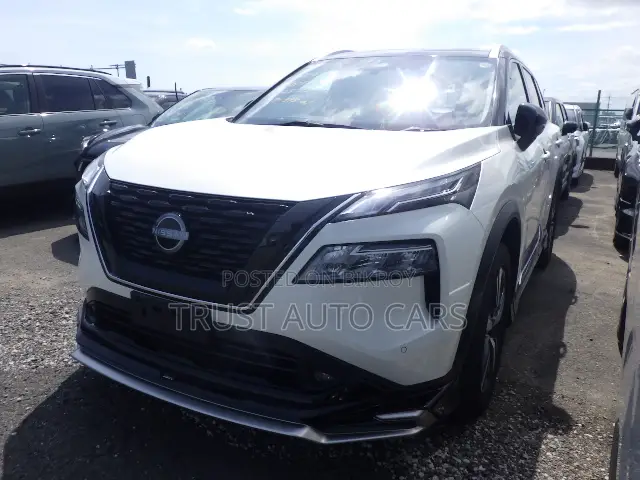 Nissan X-Trail 2023 White