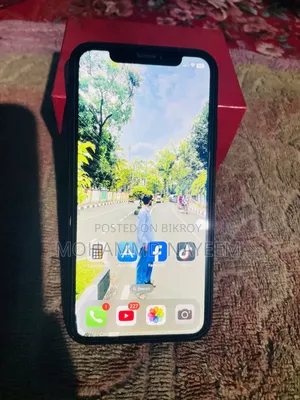 Apple iPhone XR 64 GB Black