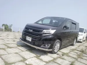 টয়োটা নোয়াহ ২০১৯ কালো