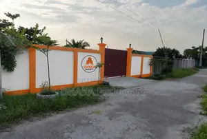 সেক্টর-১০ এ ৩০০ ফুটের কাছে ৫ কাঠা পার্ক ওয়েস্ট