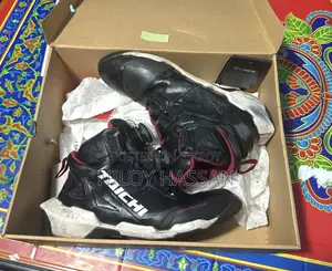 Riding Boot RS Taichi RSS013 With Box and All Stuffs.